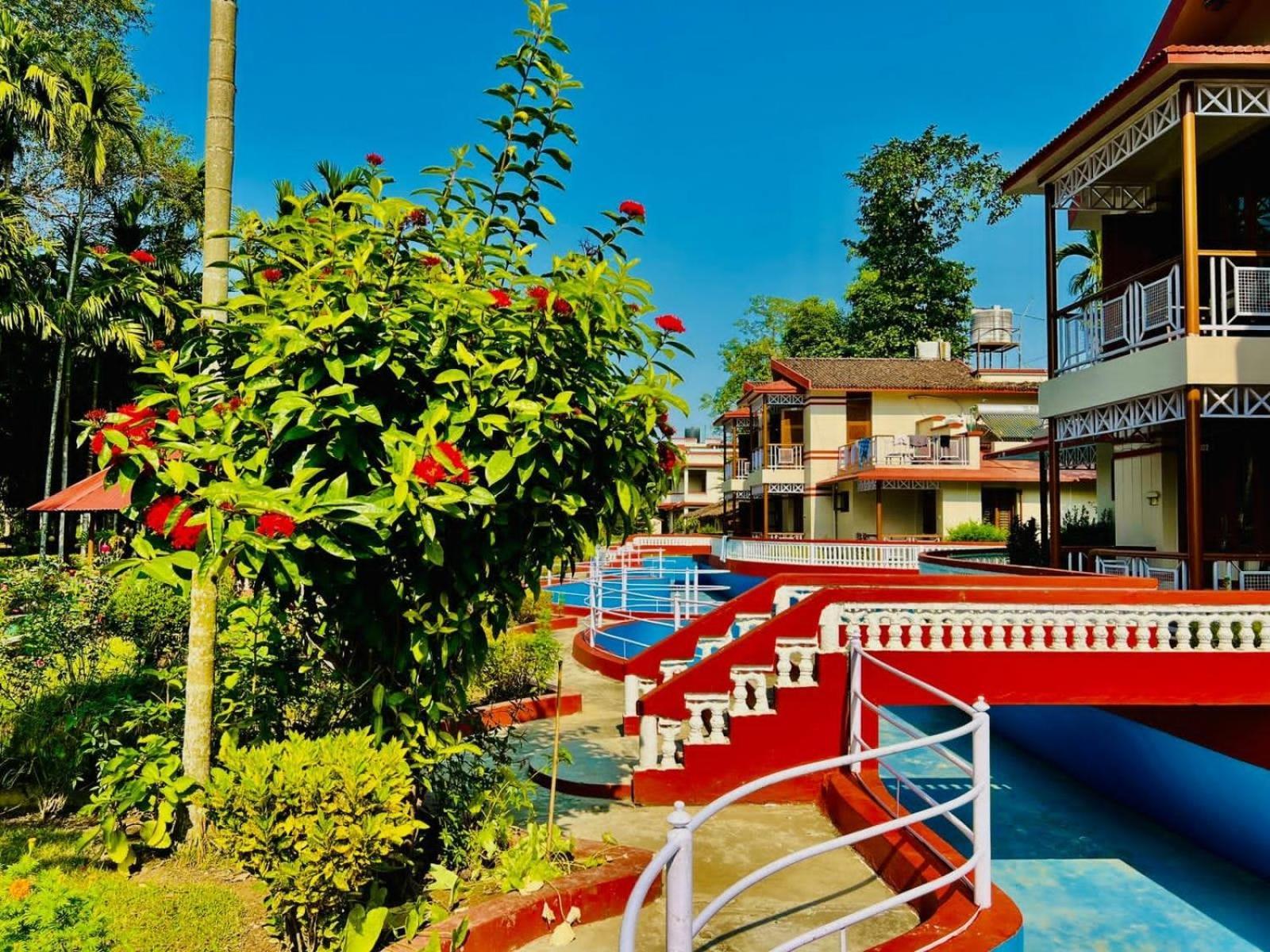 Hotel Hermitage Sauraha Exterior foto
