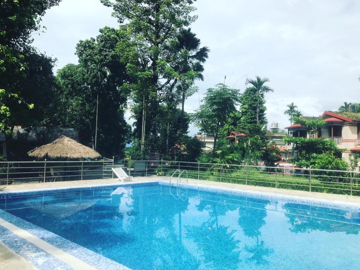 Hotel Hermitage Sauraha Exterior foto